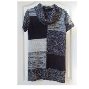 Like NEW AGB Crew Neck Sweater Dress in Black, Gray & White-SZ M